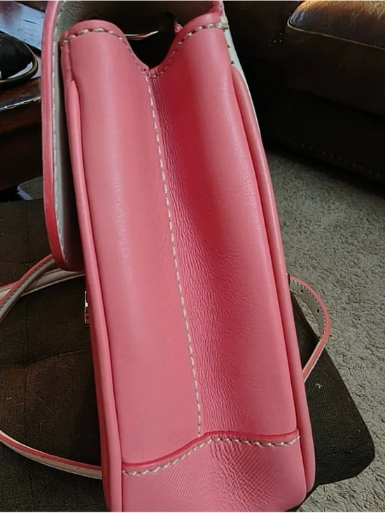 Burberry DK88 Pink Mini Top-Handle Lockit Bag w/original cross body strap - Picture 5 of 9